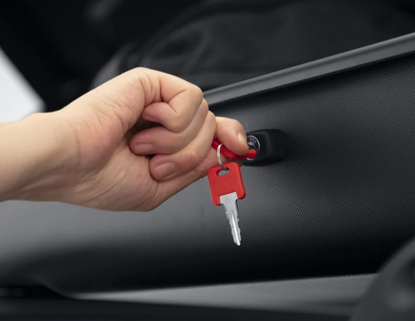 Coffre de toit G3 Elegance Europe 330 noir mat gaufré - Image 41